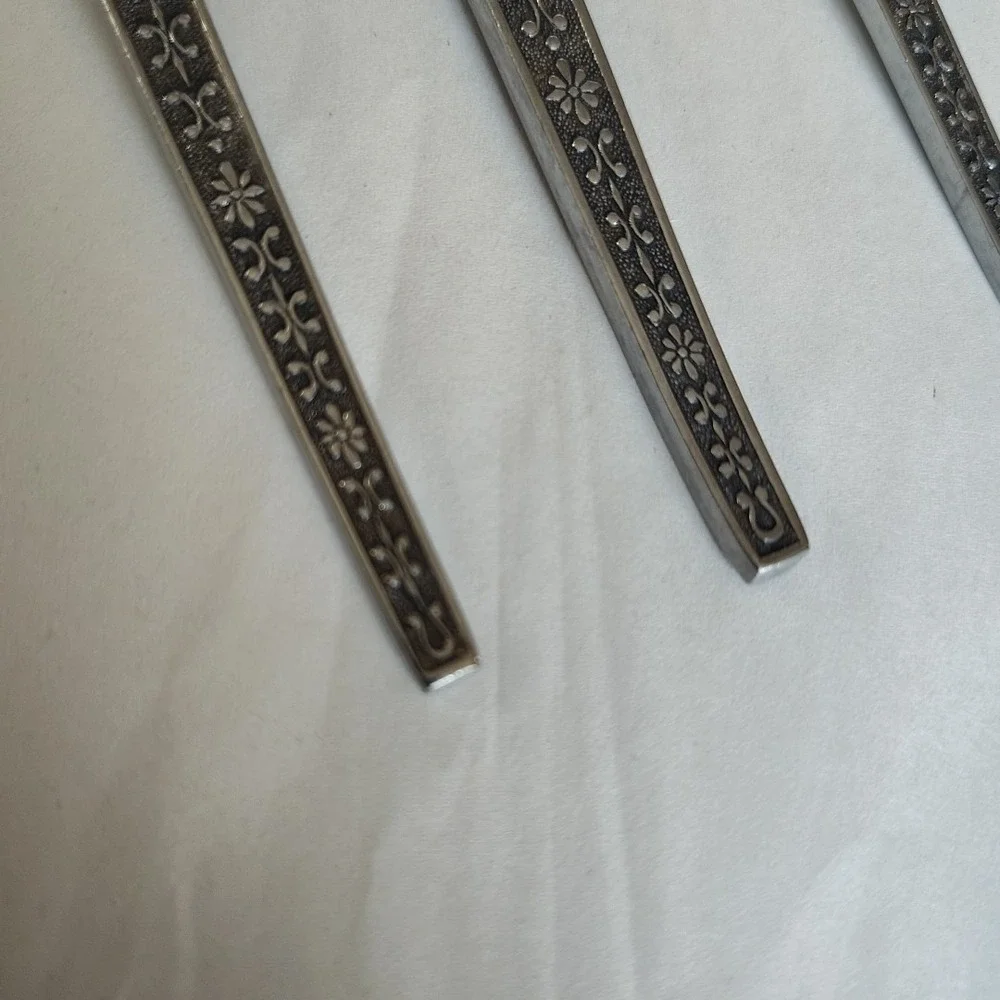 RIVIERA Cordova Stainless Flatware 4 Spoons Floral Filigree Tablespoon Teaspoon
